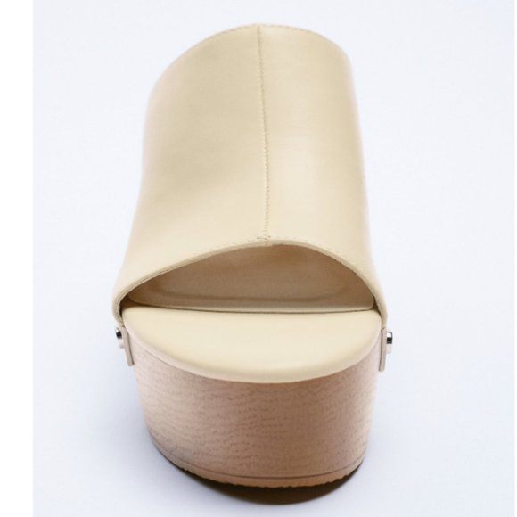 ZARA HEELED STUDDED CLOG MULES SANDALS - Picture 3 of 9